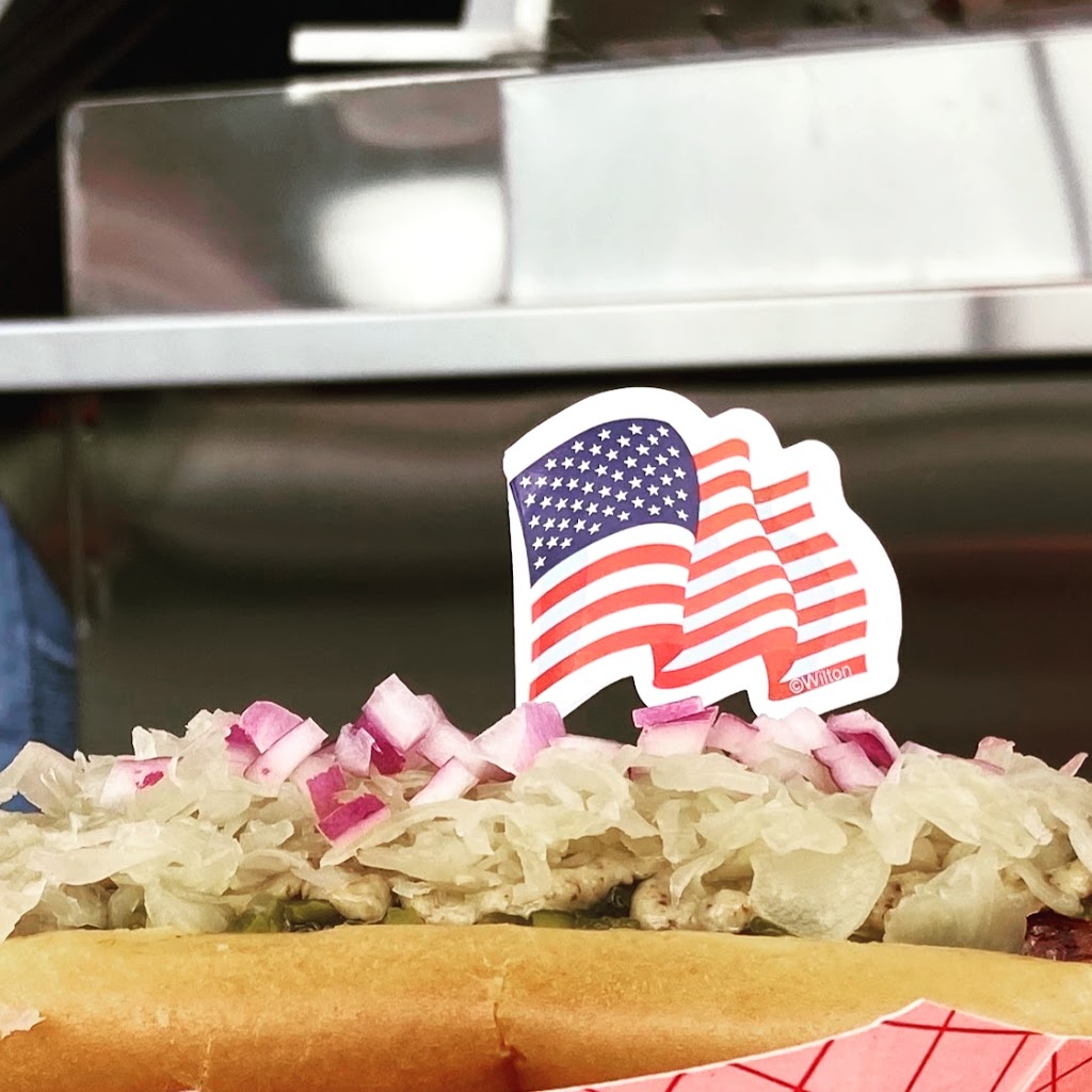 Deez Muttz Hot Dogs and Catering | meal takeaway | 17 92 Hwy, Sanford, FL 32773, USA | 4074484456 OR +1 407-448-4456