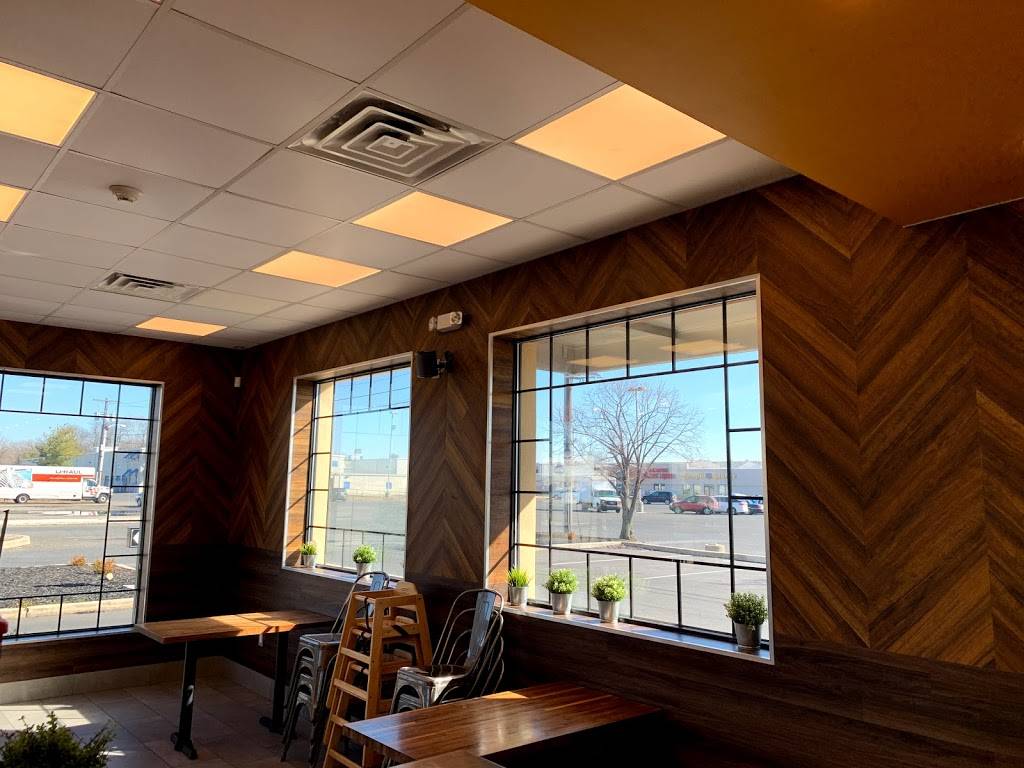 JZs FishWing | restaurant | 7550 S Crescent Blvd, Pennsauken Township, NJ 08109, USA | 8563336964 OR +1 856-333-6964