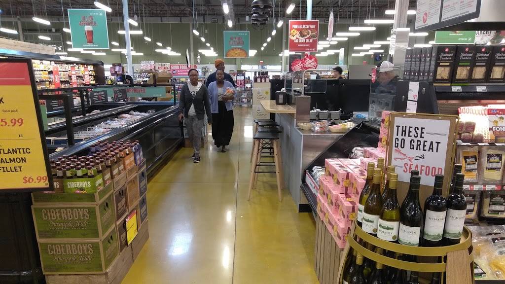 Unigold Shopping Center | shopping mall | 7530-7762 University Blvd, Winter Park, FL 32792, USA | 8136644800 OR +1 813-664-4800