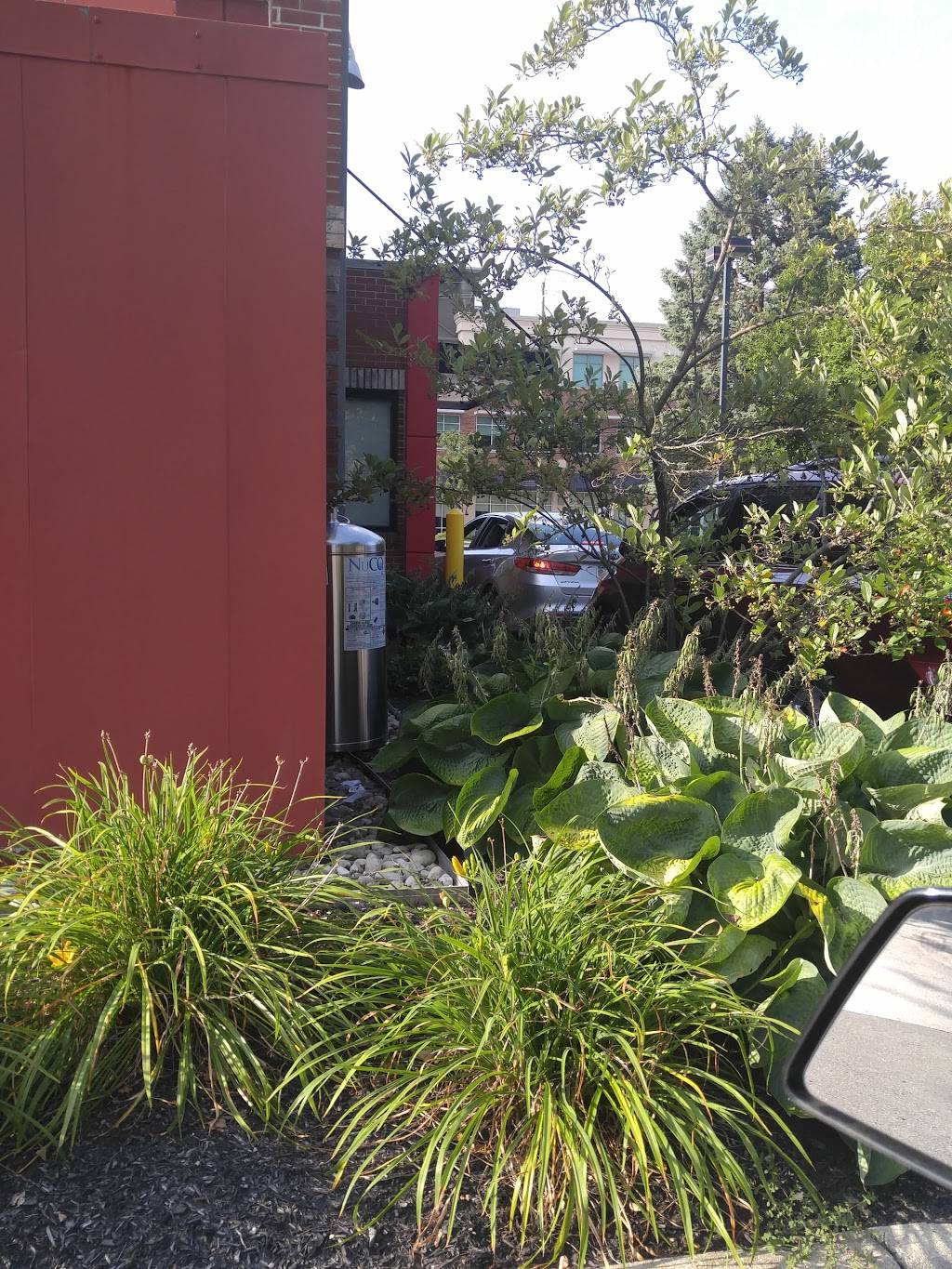 Donatos Pizza | restaurant | 377 Granville St, Gahanna, OH 43230, USA | 6144714111 OR +1 614-471-4111