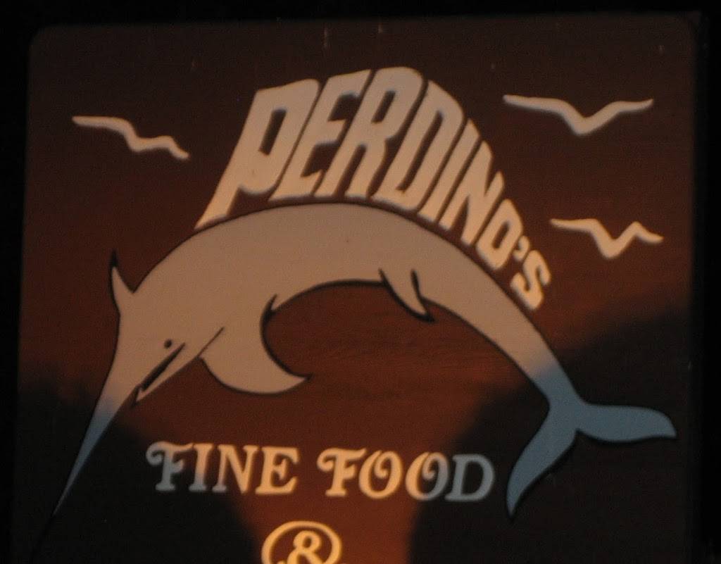 Perdinos of Grosse Ile | restaurant | 8575 Macomb St, Grosse Ile Township, MI 48138, USA | 7346768100 OR +1 734-676-8100