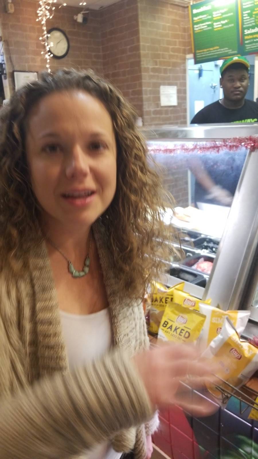 Subway Restaurants | restaurant | 8840 N 56th St, Temple Terrace, FL 33617, USA | 8139858440 OR +1 813-985-8440