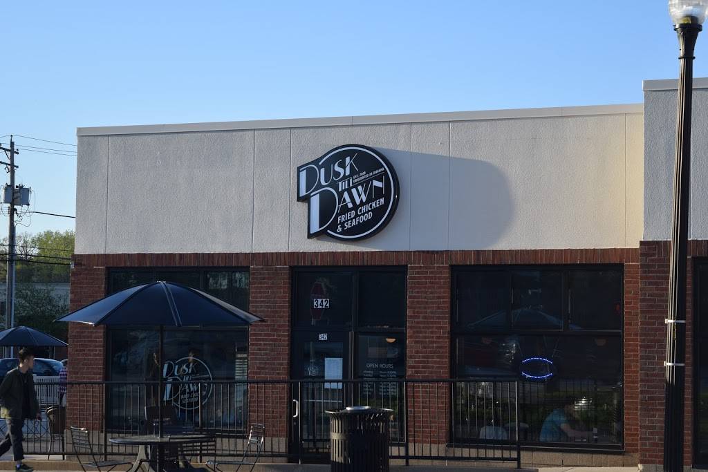 Dusk Till Dawn Fried Chicken & Seafood | restaurant | 342 E State St, West Lafayette, IN 47906, USA | 7652697020 OR +1 765-269-7020
