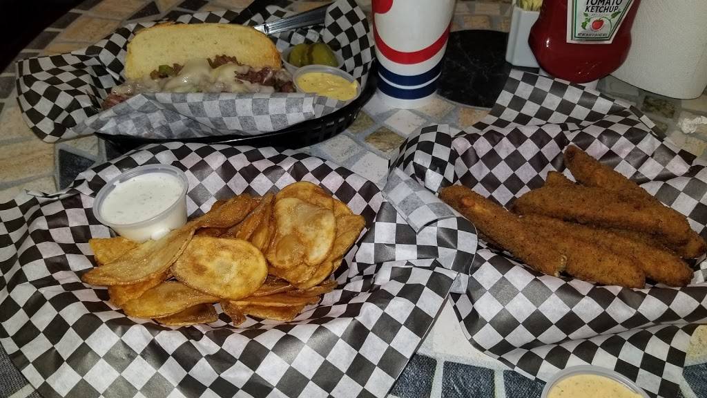 Dans the Grub Shack | restaurant | 4240 El Camino Real, Atascadero, CA 93422, USA | 8054642220 OR +1 805-464-2220