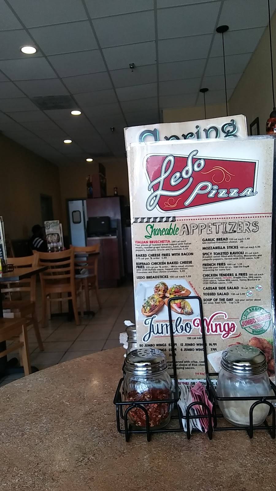 Ledo Pizza | meal takeaway | 8839 Greenbelt Rd, Lanham, MD 20770, USA | 3015526622 OR +1 301-552-6622
