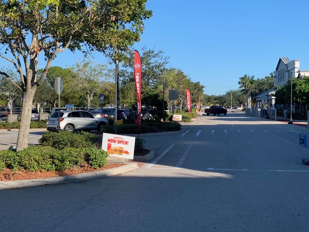 Charleys Cheesesteaks and Wings | restaurant | 5420 Juliet Blvd, Naples, FL 34109, USA | 3213606771 OR +1 321-360-6771