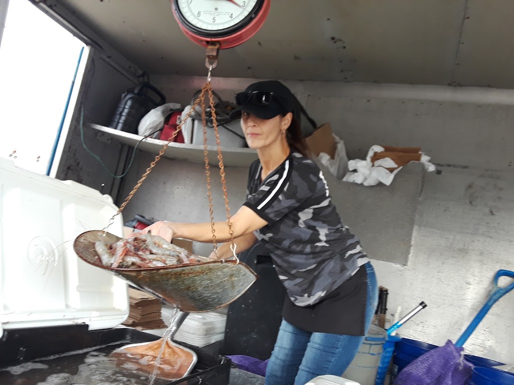 Danny & Bonnie Gros Seafood | restaurant | 2701 Barataria Blvd, Marrero, LA 70072, USA | 5042341894 OR +1 504-234-1894