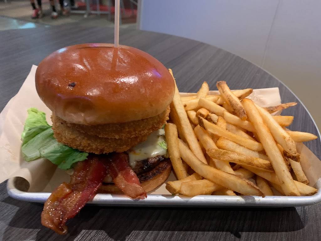 Main Event Atlanta | restaurant | 3101 Cobb Pkwy SE Suite 104, Atlanta, GA 30339, USA | 7709550717 OR +1 770-955-0717