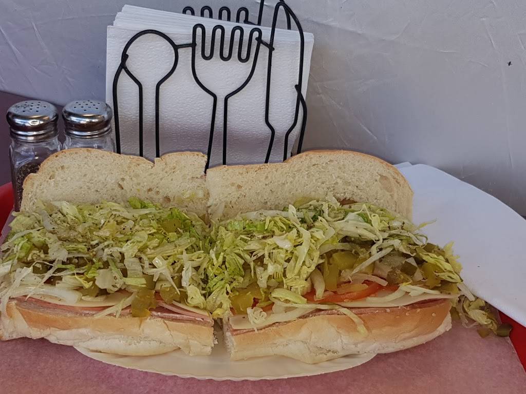 Sunrise Pizza | restaurant | 134 Newbury St, Peabody, MA 01960, USA | 9785356479 OR +1 978-535-6479