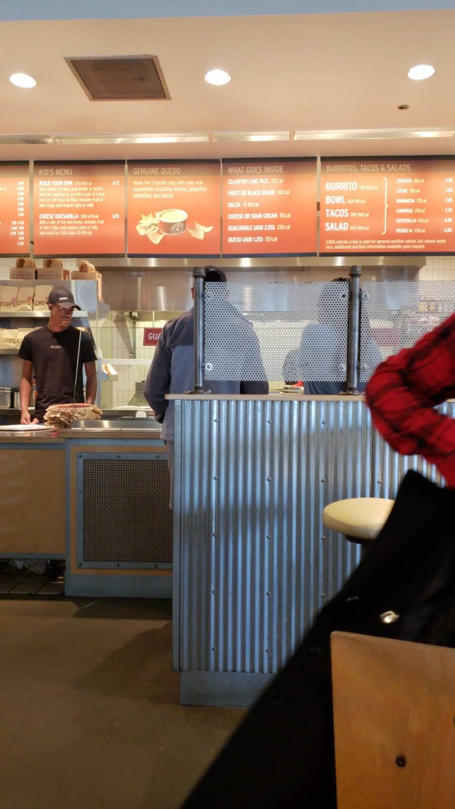 Chipotle Mexican Grill | restaurant | 12888 Queensbury Ln Ste 142, Houston, TX 77024, USA | 7133430521 OR +1 713-343-0521