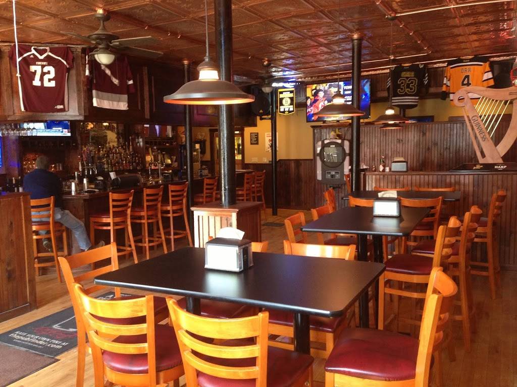 Pats Pizza Dover-Foxcroft | restaurant | 100 E Main St, Dover-Foxcroft, ME 04426, USA | 2075642500 OR +1 207-564-2500