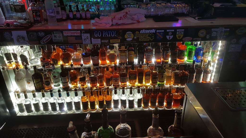 Blarney Stone | restaurant | 11761 Edinger Ave, Fountain Valley, CA 92708, USA | 7147759987 OR +1 714-775-9987