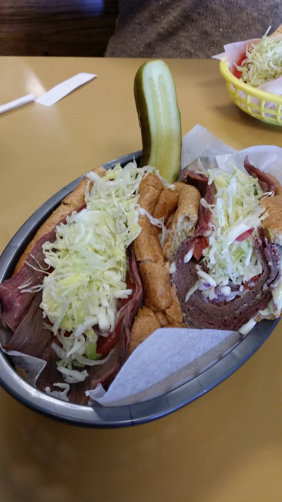 Lil Pickle | restaurant | 2985 Fairview Rd, Costa Mesa, CA 92626, USA | 7149795522 OR +1 714-979-5522