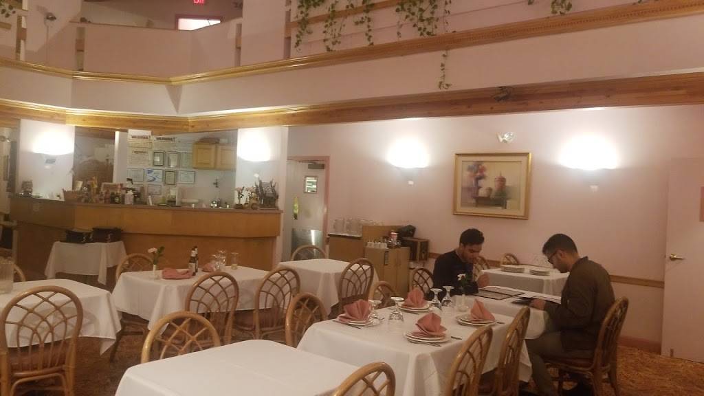 Chez Siam Restaurant | restaurant | 280 E Main St, Marlborough, MA 01752, USA | 5084853880 OR +1 508-485-3880