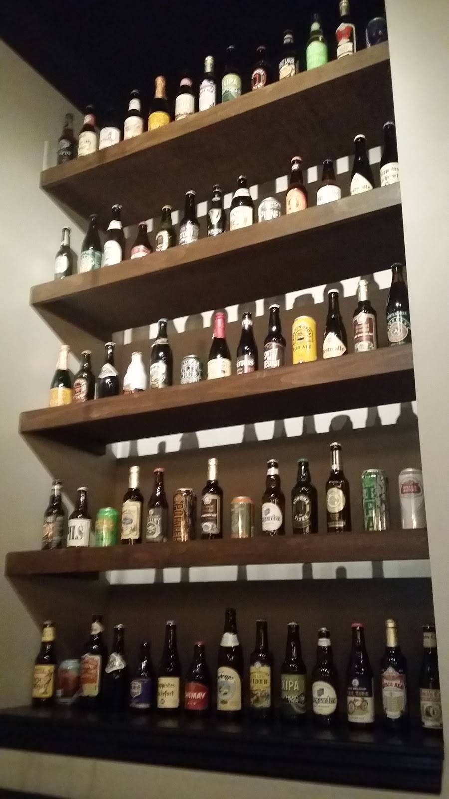 Pies & Pints - Morgantown, WV | restaurant | 1002 Suncrest Towne Centre Drive, Morgantown, WV 26505, USA | 3047774749 OR +1 304-777-4749