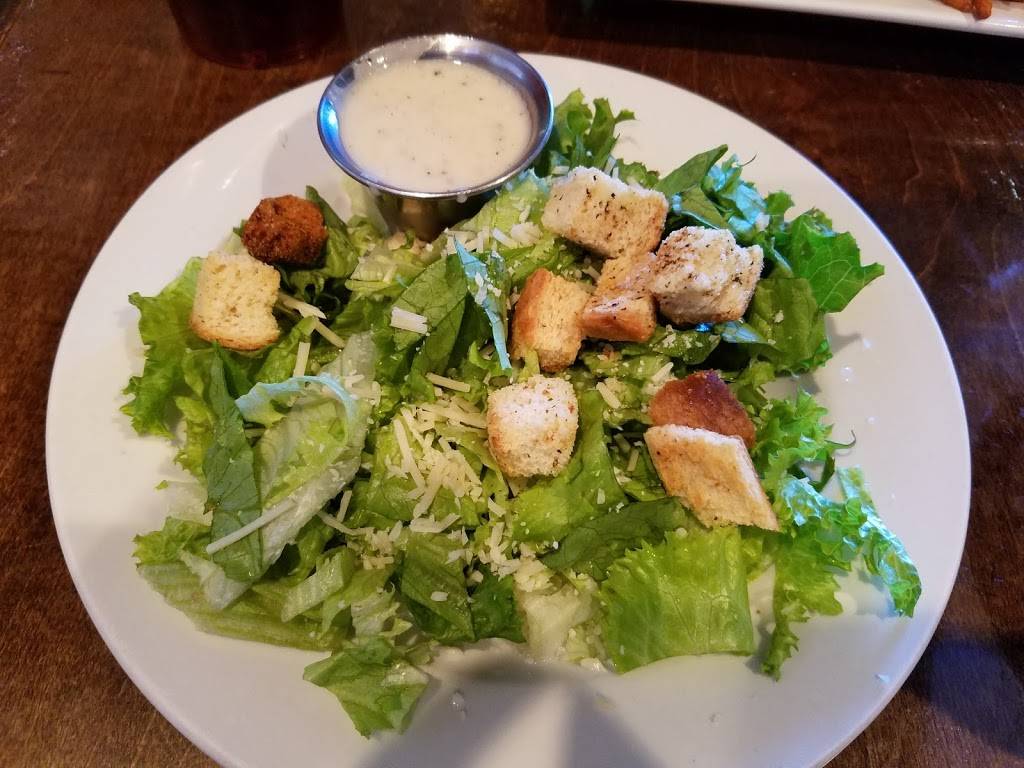 Henrys Northeast | restaurant | 111 Sparkleberry Crossing Rd #1, Columbia, SC 29229, USA | 8035635674 OR +1 803-563-5674