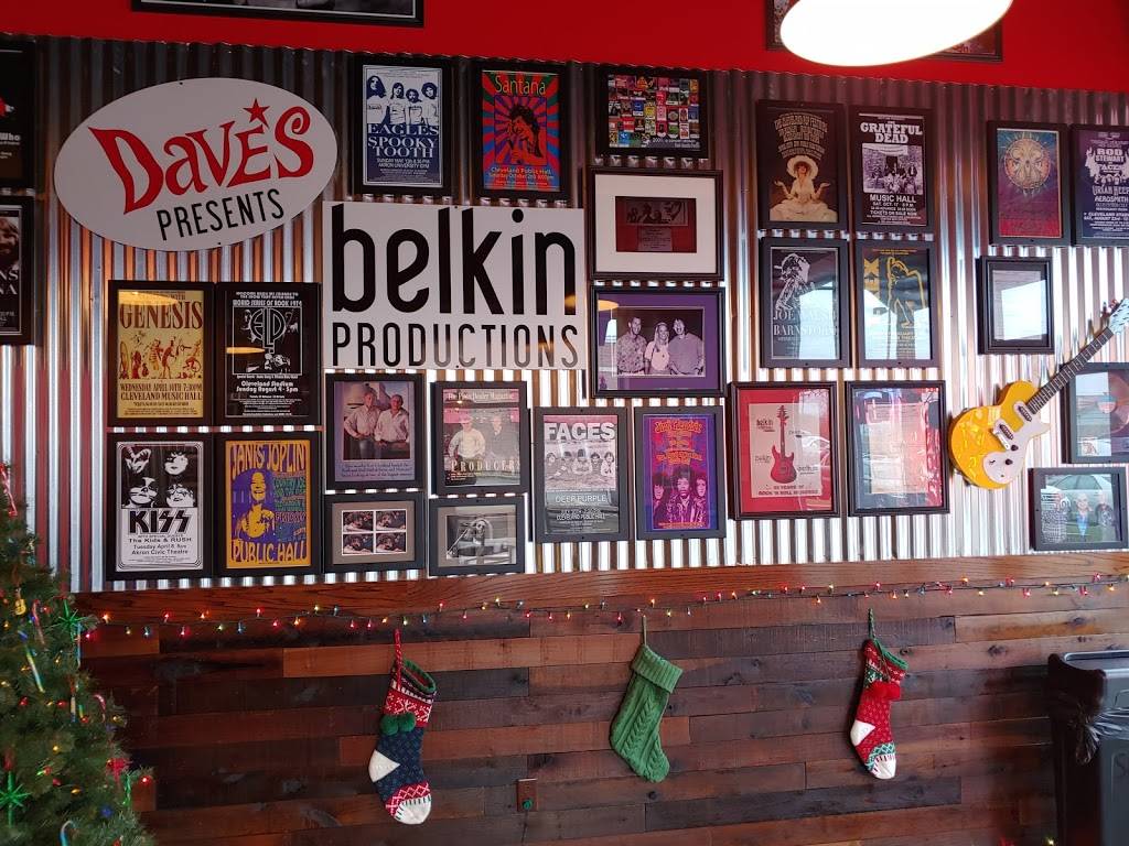 Daves Cosmic Subs | restaurant | 4559 Boardman-Canfield Rd, Canfield, OH 44406, USA | 3309674782 OR +1 330-967-4782