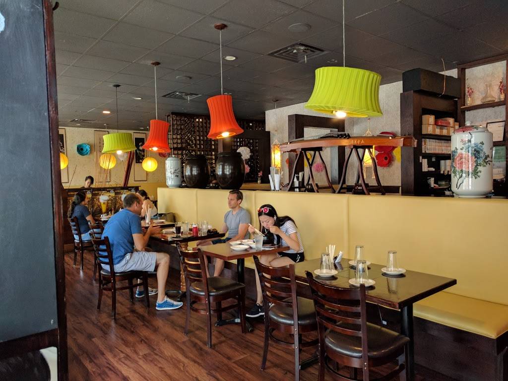 Stone Bowl Grill | restaurant | 1958 N Farwell Ave, Milwaukee, WI 53202, USA | 4142209111 OR +1 414-220-9111