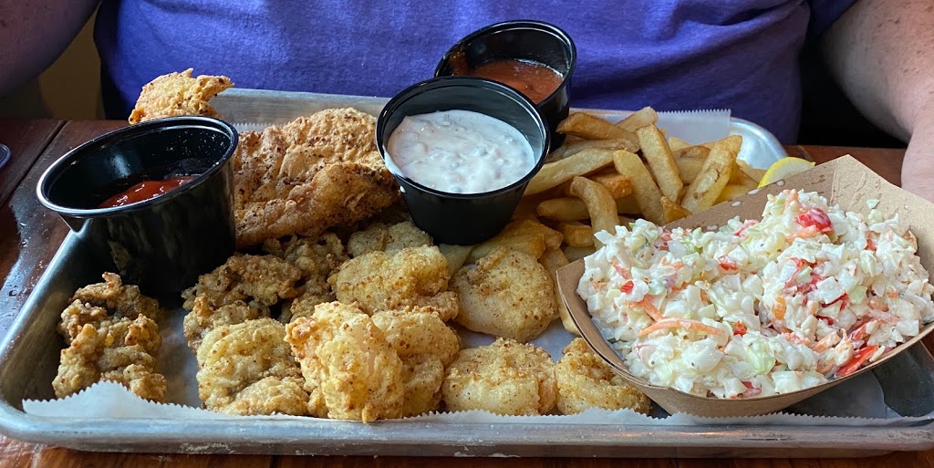 Steamer Seafood | restaurant | 8 Executive Park Rd, Hilton Head Island, SC 29928, USA | 8437852070 OR +1 843-785-2070