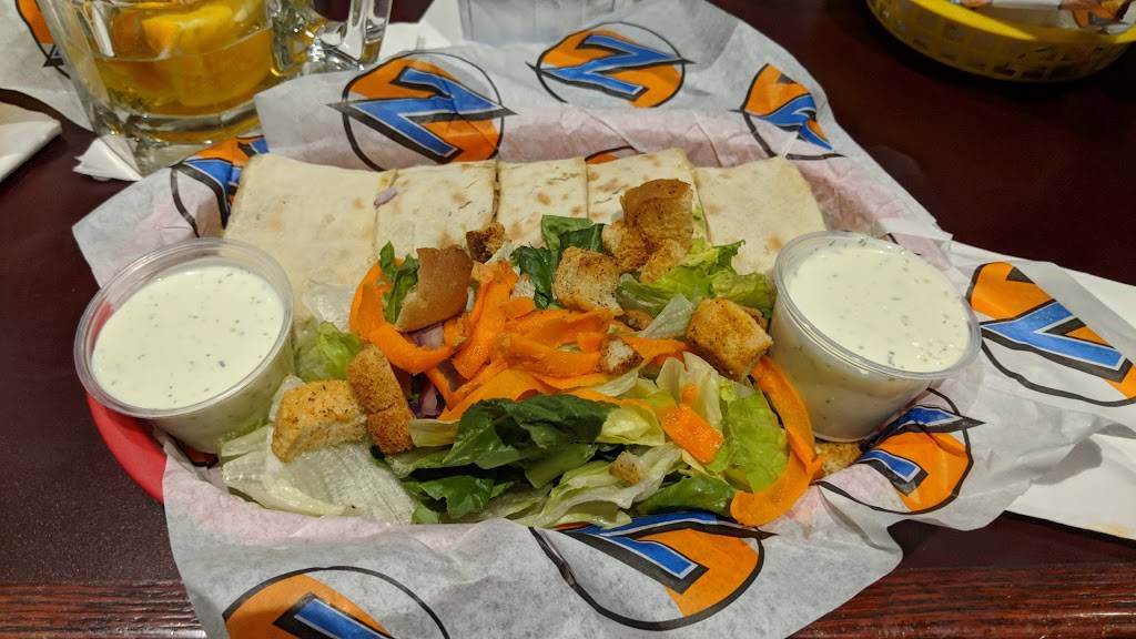 Zipps Sports Grill | restaurant | 19420 N 59th Ave, Glendale, AZ 85308, USA | 6235057600 OR +1 623-505-7600