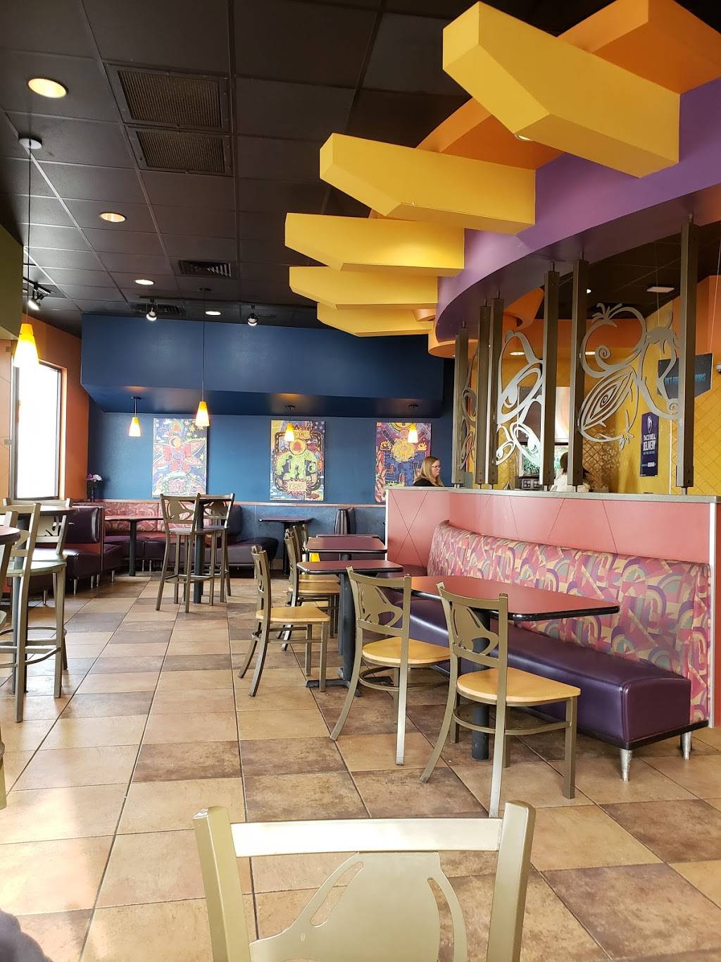 Taco Bell | meal takeaway | 6501 Paramount Park Dr, Louisville, KY 40213, USA | 5029669865 OR +1 502-966-9865