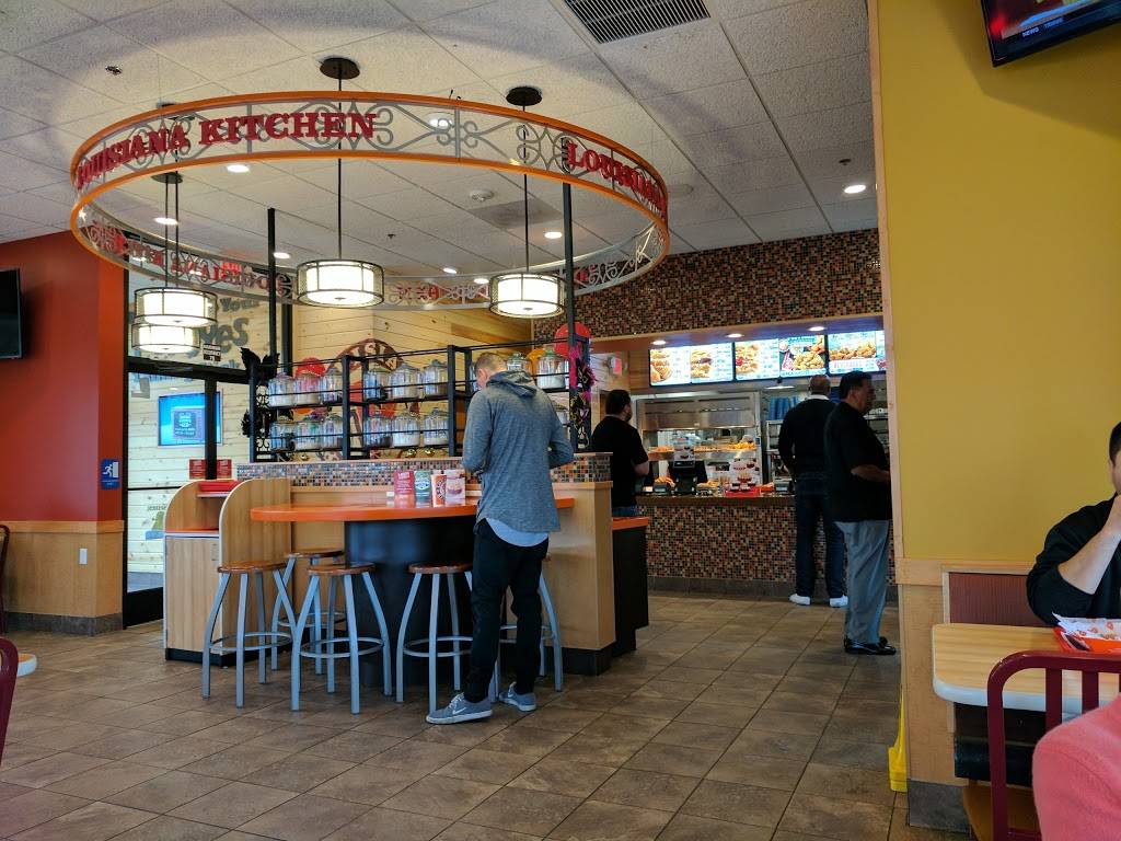 Popeyes Louisiana Kitchen | restaurant | 9121 E Indian Bend Rd, Scottsdale, AZ 85250, USA | 4804346682 OR +1 480-434-6682