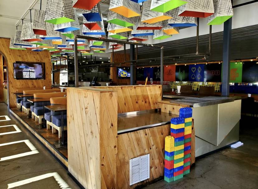 Smash N Roll | restaurant | 5001 N Mesa St Suite 1, El Paso, TX 79912, USA | 9152496565 OR +1 915-249-6565