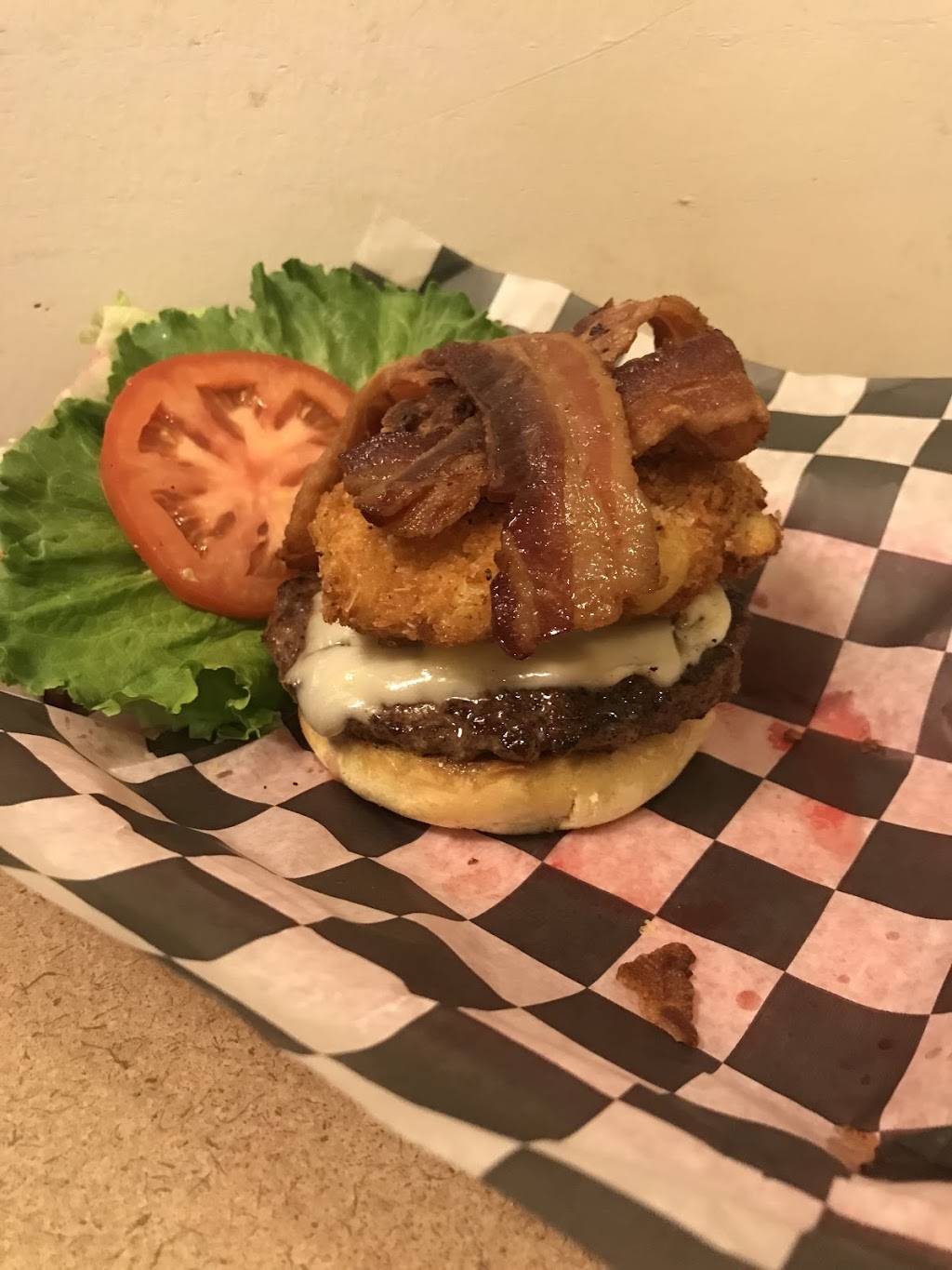 The Brick House Cafe | restaurant | 5885 Cir Dr E, Cicero, NY 13039, USA | 3152994274 OR +1 315-299-4274