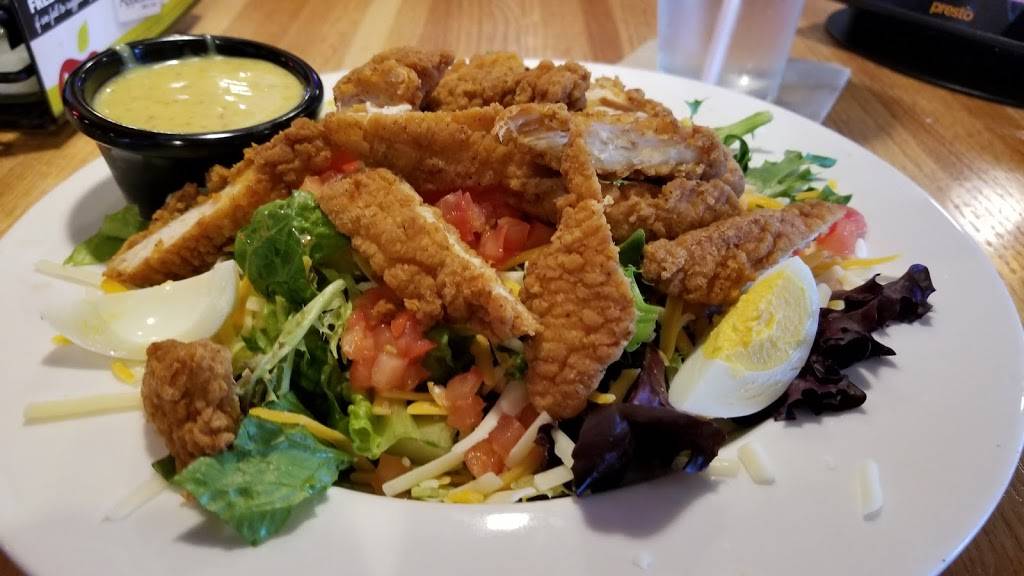 Applebees Grill + Bar | restaurant | 24 Midway Road Garden City, Shopping Center, Cranston, RI 02920, USA | 4019434424 OR +1 401-943-4424
