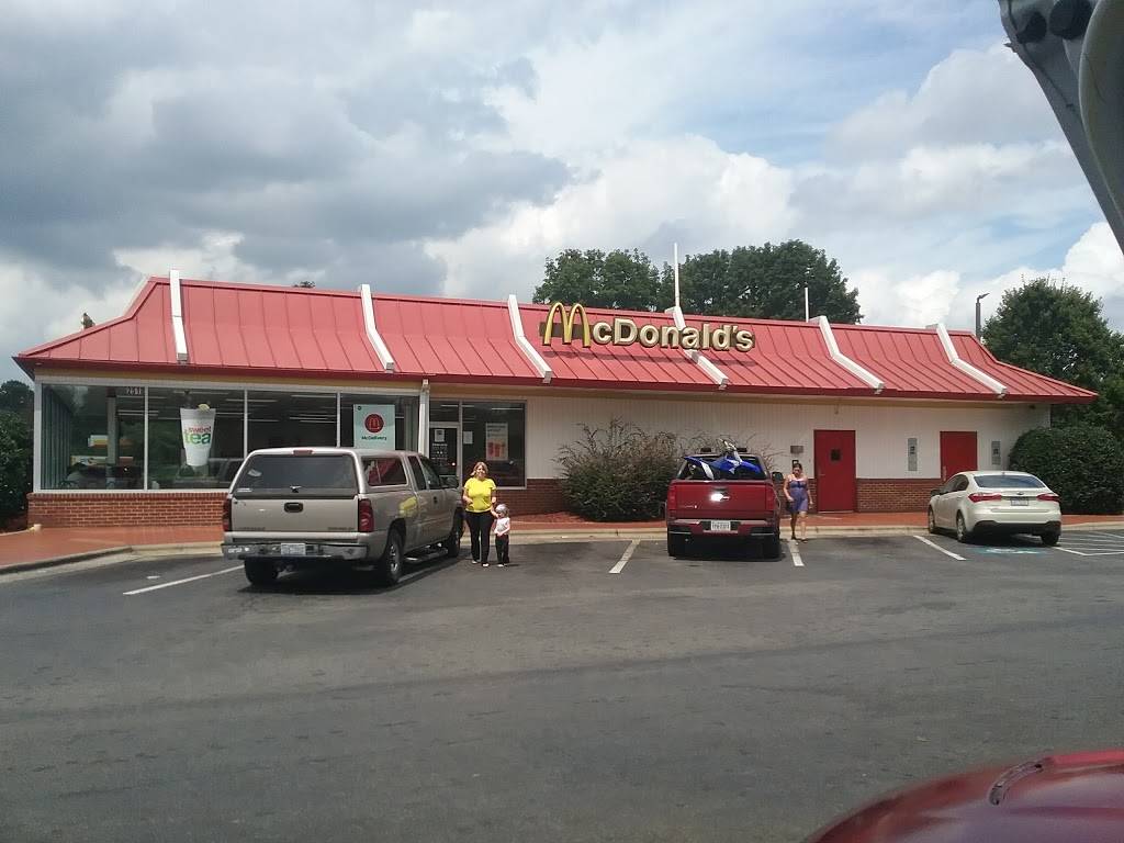 McDonalds | cafe | 2518 Beatties Ford Rd, Charlotte, NC 28216, USA | 7043921125 OR +1 704-392-1125