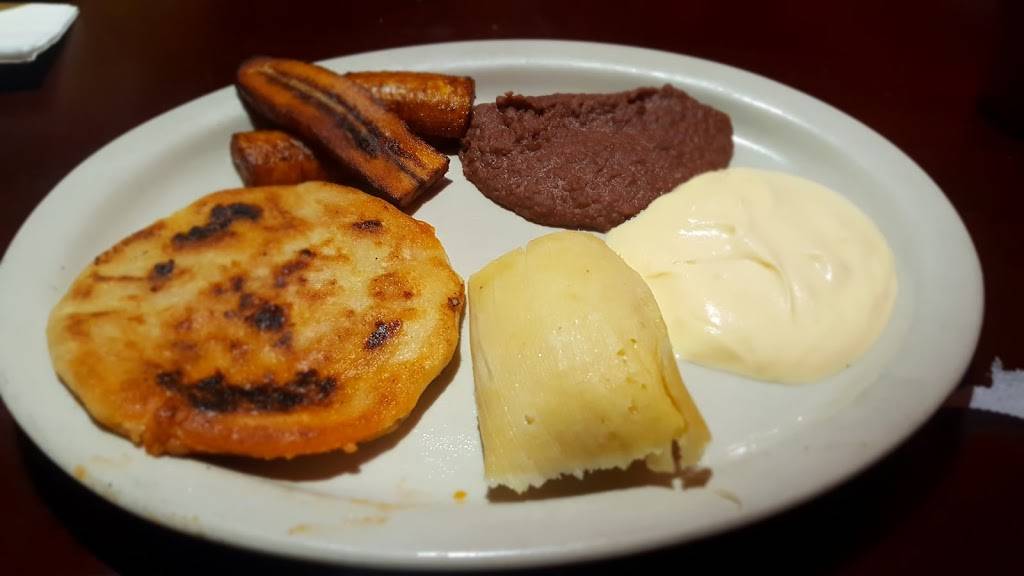 Amayas Restaurant | restaurant | 12468 Bellaire Blvd, Houston, TX 77072, USA | 2817769493 OR +1 281-776-9493