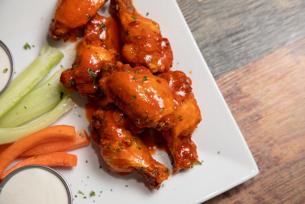 Spectators Bar & Grill - Lake Pointe | restaurant | 1525 Lake Pointe Pkwy Suite 100, Sugar Land, TX 77478, USA | 3468747275 OR +1 346-874-7275