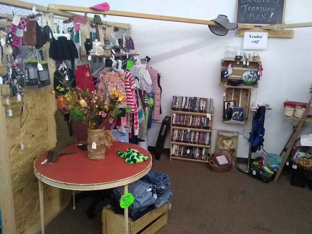 Grumpys | restaurant | 425 S McCleskey St #544, Boaz, AL 35957, USA | 2565930599 OR +1 256-593-0599