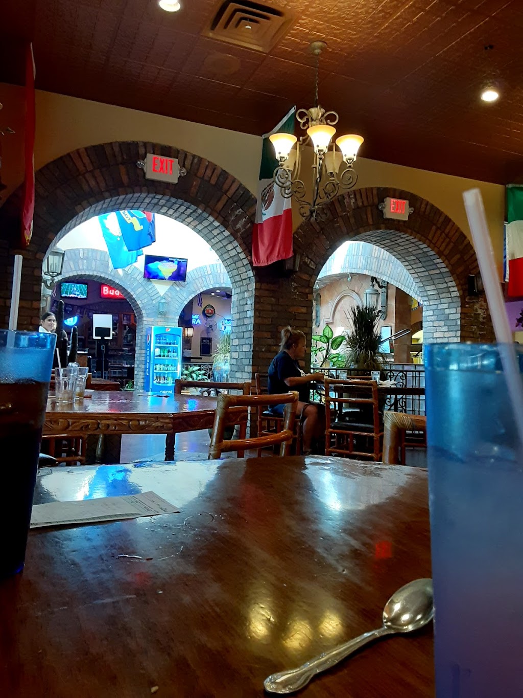 El Mejicano Restaurant & Cantina | restaurant | 5401 Central E Fwy #9, Wichita Falls, TX 76306, USA | 9403221846 OR +1 940-322-1846