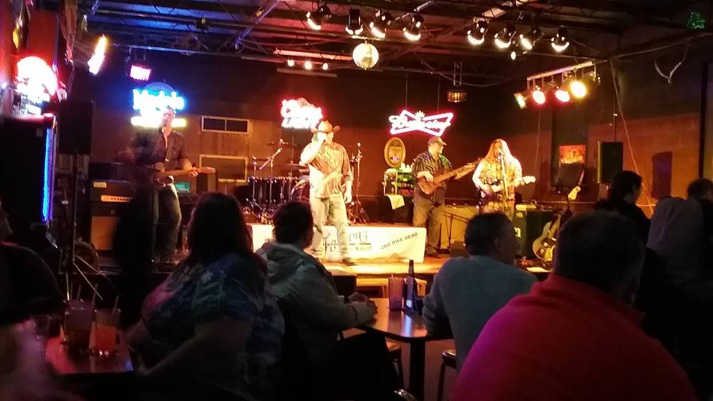 Fatboyz Bar & Grill | restaurant | 609 Lincolnway W, Ligonier, IN 46767, USA | 2608944640 OR +1 260-894-4640