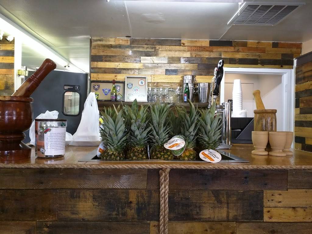 Villa Verde | restaurant | 2601 E 10th St, Greenville, NC 27858, USA | 2526896005 OR +1 252-689-6005