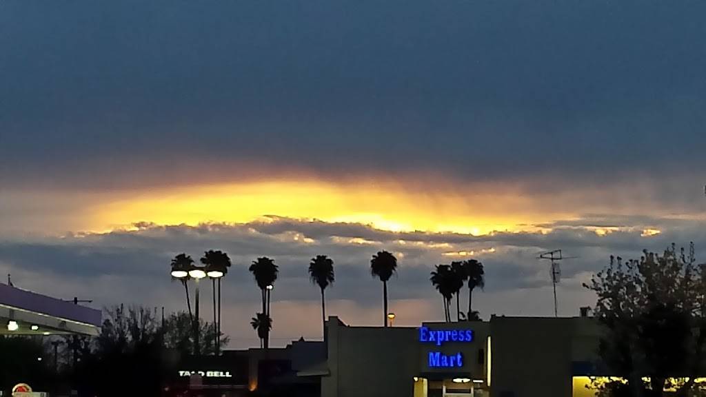 Starbucks | cafe | 1 Adobe Court, Sacramento, CA 95821, USA | 9164856922 OR +1 916-485-6922