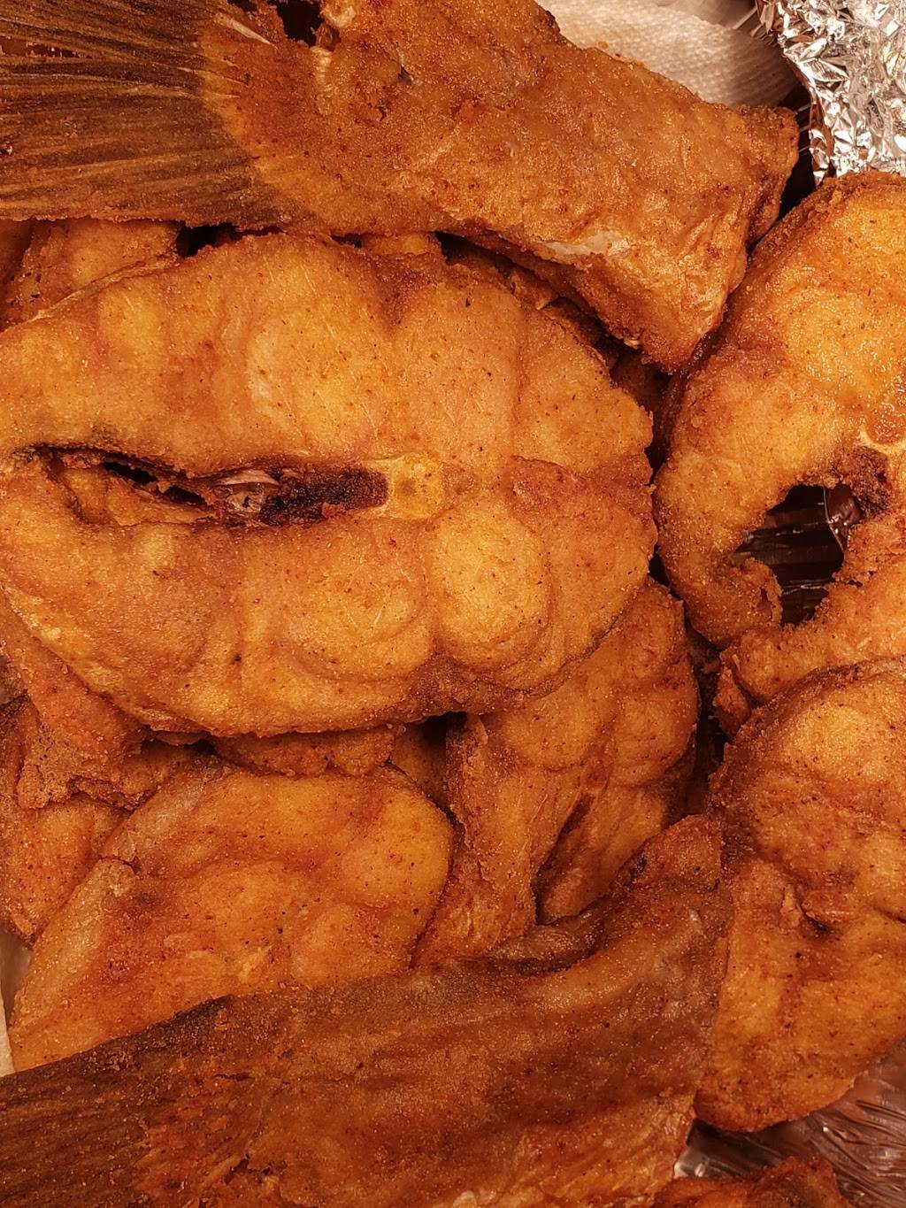 Soul food palace | restaurant | 3412 W 79th St, Chicago, IL 60652, USA | 7737892181 OR +1 773-789-2181