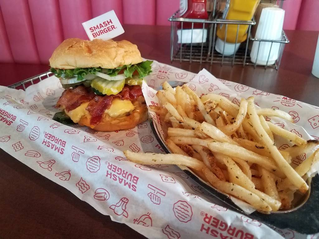 Smashburger | restaurant | 700 Town and Country Blvd #2440, Houston, TX 77024, USA | 7133430763 OR +1 713-343-0763