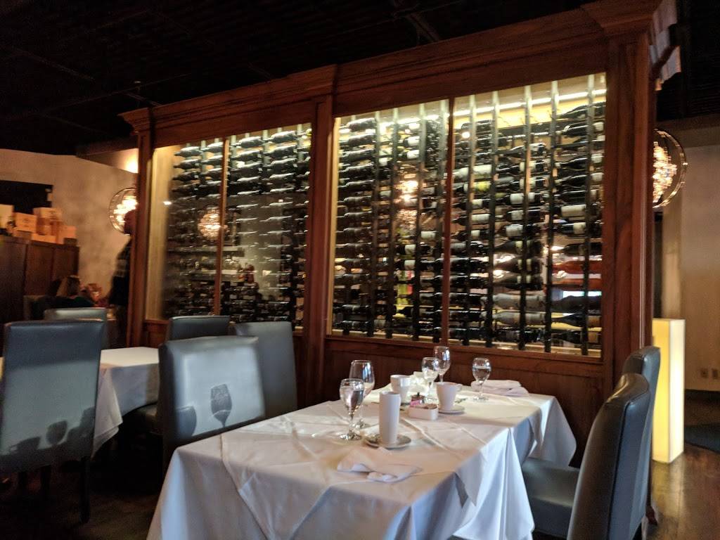 FiAMMA Restaurant | restaurant | 5555 Eglinton Ave W, Etobicoke, ON M9C 5M1, Canada | 4166222000 OR +1 416-622-2000