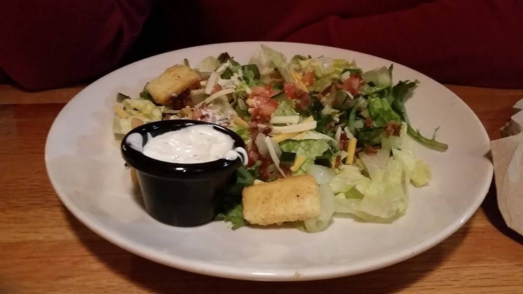 Applebees Grill + Bar | restaurant | 2000 Vermillion St, Hastings, MN 55033, USA | 6514388604 OR +1 651-438-8604