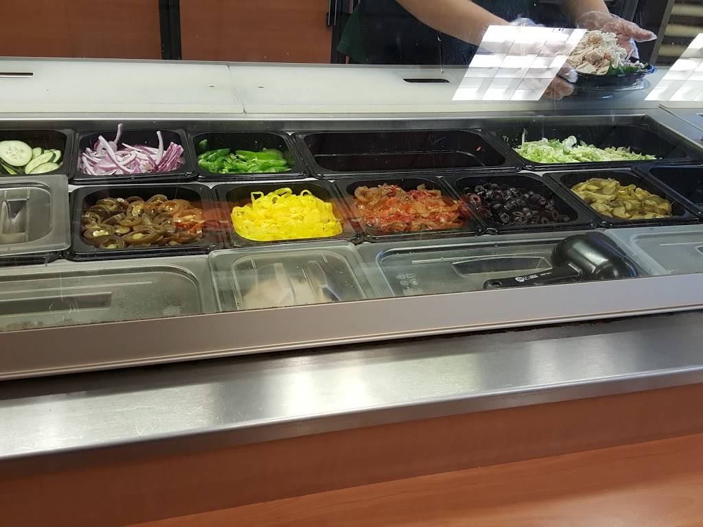 Subway | restaurant | 1345 Barnum Ave, Stratford, CT 06615, USA | 2033757778 OR +1 203-375-7778