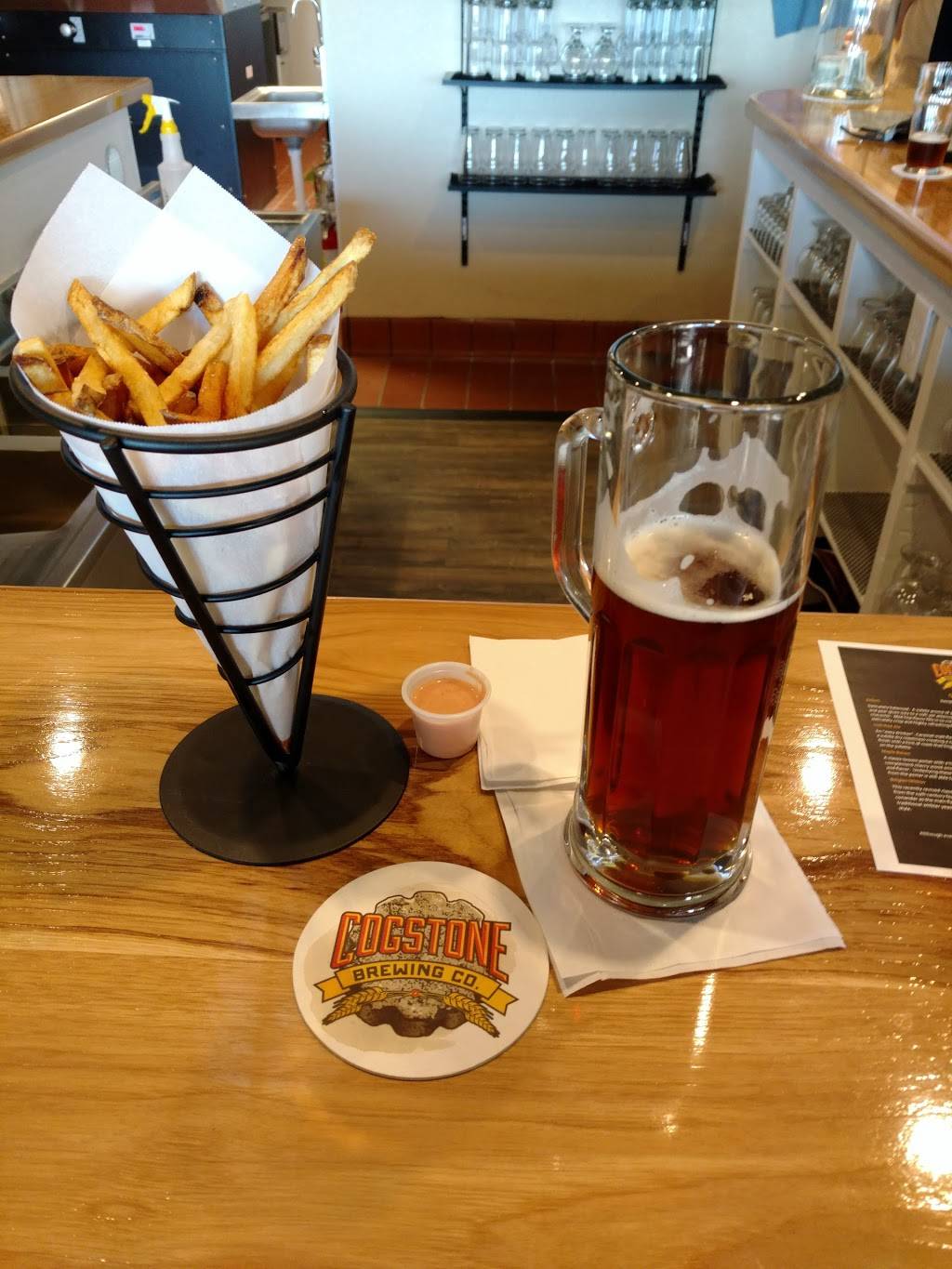 Cogstone Brewing Company, LLC | restaurant | 3858 Village 7 Rd, Colorado Springs, CO 80917, USA | 7194186595 OR +1 719-418-6595