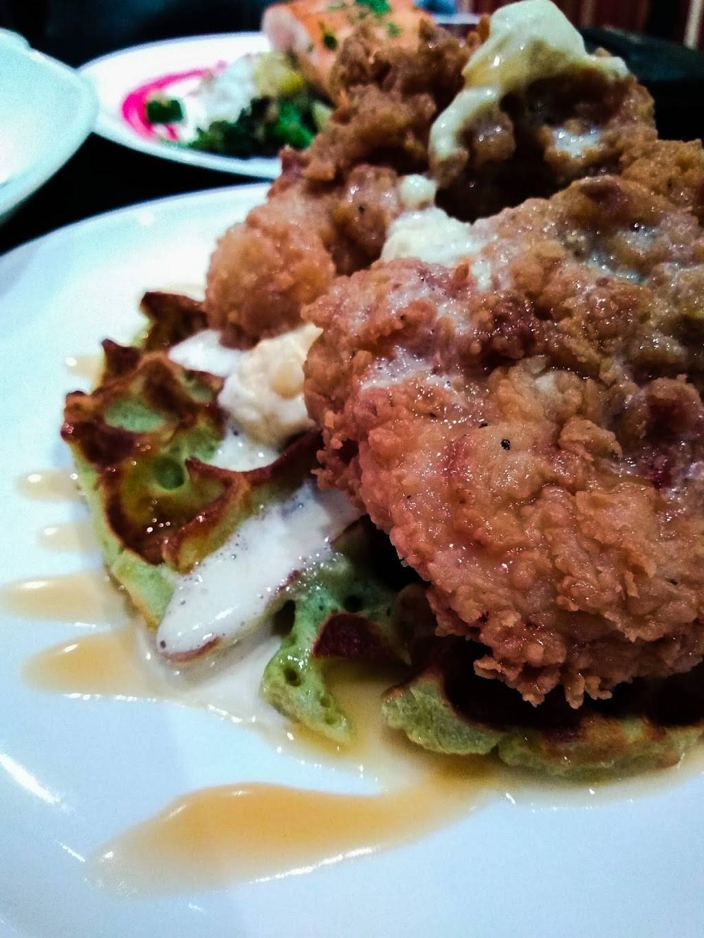 Corner on Union | restaurant | 2727, 120 W Union St, Athens, OH 45701, USA | 7404475121 OR +1 740-447-5121