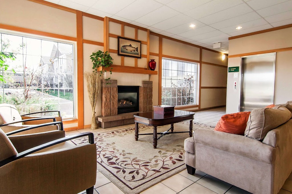 Comfort Inn & Suites | restaurant | 62065 SE 27th St, Bend, OR 97701, USA | 5416179696 OR +1 541-617-9696