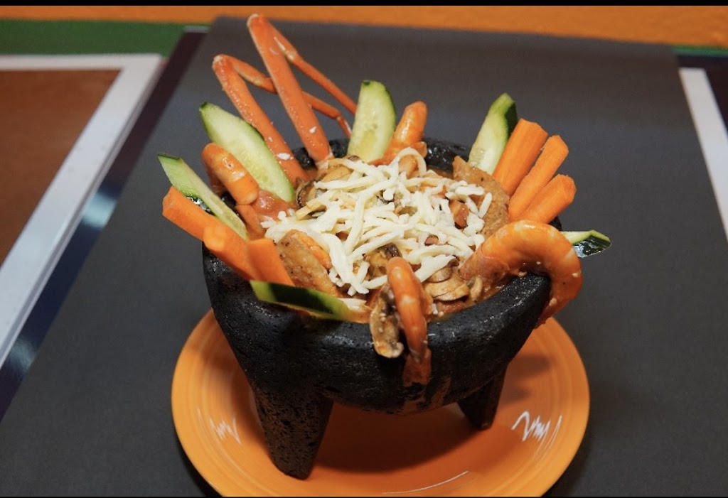 Mar y Tierra | restaurant | 14130 SE Division St, Portland, OR 97236, USA | 9712120542 OR +1 971-212-0542