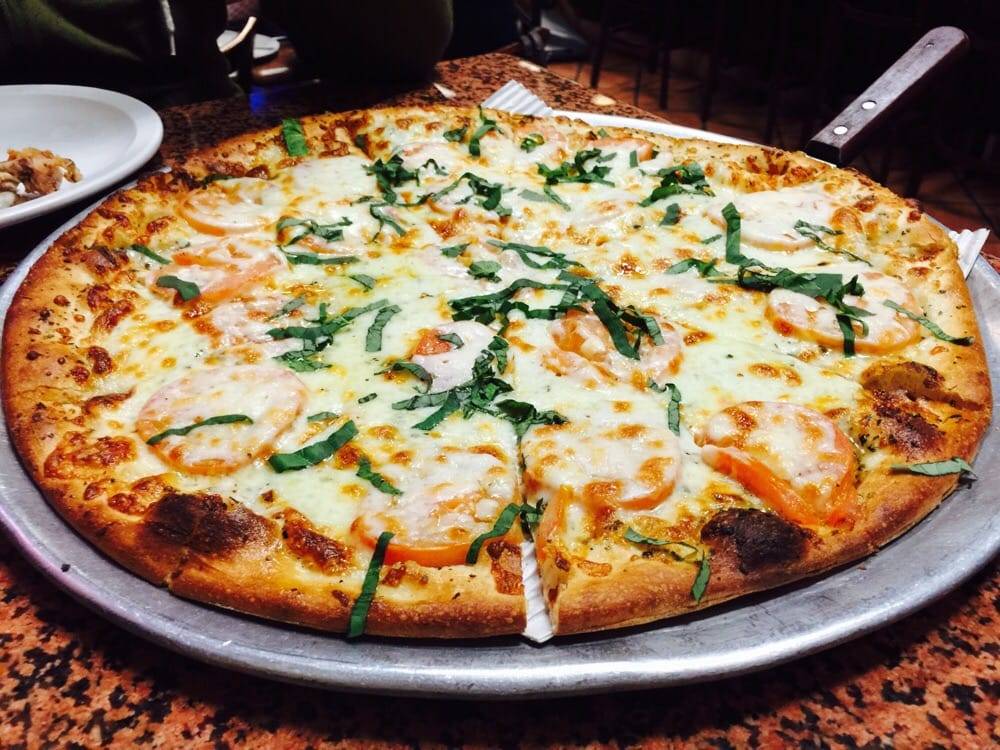 Annas Pizza | restaurant | 1240 Lakes Dr, West Covina, CA 91790, USA | 6269185929 OR +1 626-918-5929