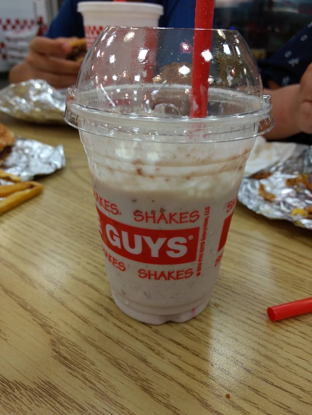 Five Guys | meal takeaway | 2750 Mall Dr Suite 320, Las Cruces, NM 88011, USA | 5755225100 OR +1 575-522-5100