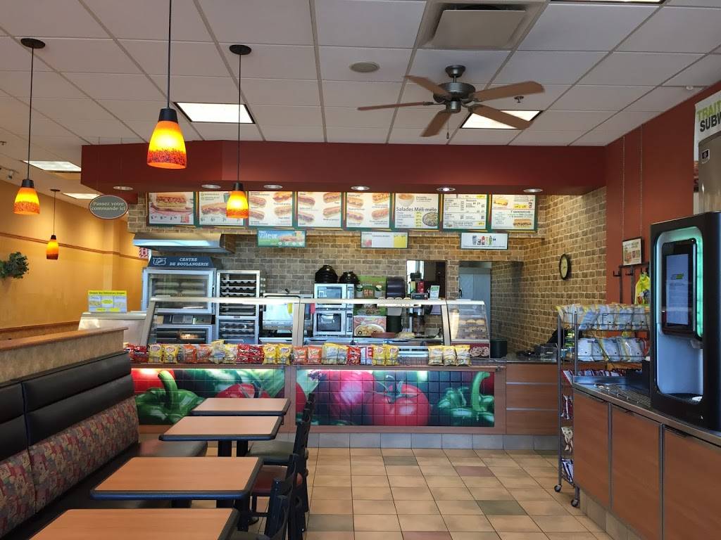 Subway | restaurant | 1655 Boulevard Alphonse-Desjardins, Lévis, QC G6V 0B7, Canada | 4188388016 OR +1 418-838-8016