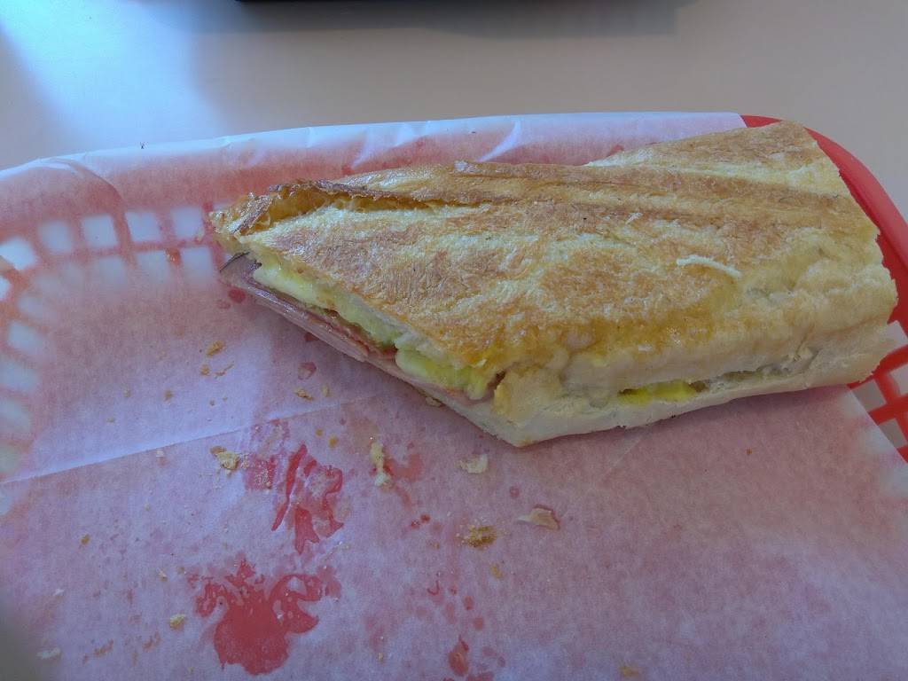 Caribbean Cafe | cafe | 4801 Central Ave, St. Petersburg, FL 33713, USA | 7273277202 OR +1 727-327-7202